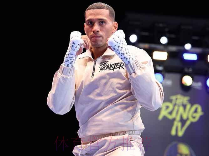 贝纳维德斯获得冠军 桑德斯领跑总成绩榜 贝纳维德斯获得冠军 桑德斯领跑总成绩榜