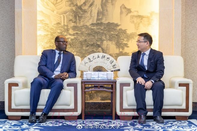 高志丹赴巴林出席第三届亚洲青年运动会并访问阿联酋 高志丹赴巴林出席第三届亚洲青年运动会并访问阿联酋